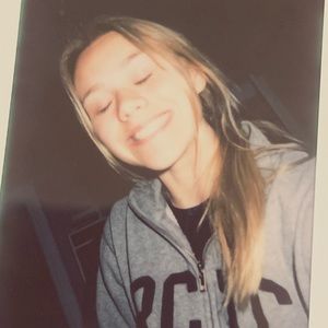 Meet your Posher, Emma